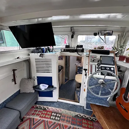 Luxury Houseboat
