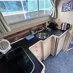 Luxury Houseboat Bådhotel